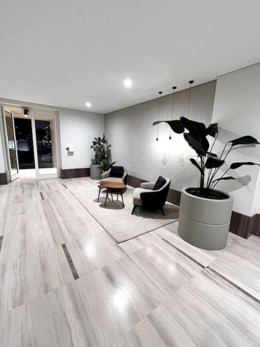 Emaar Mivida Calm-Peaceful-Free From Stress Apartment New Cairo ภายนอก รูปภาพ